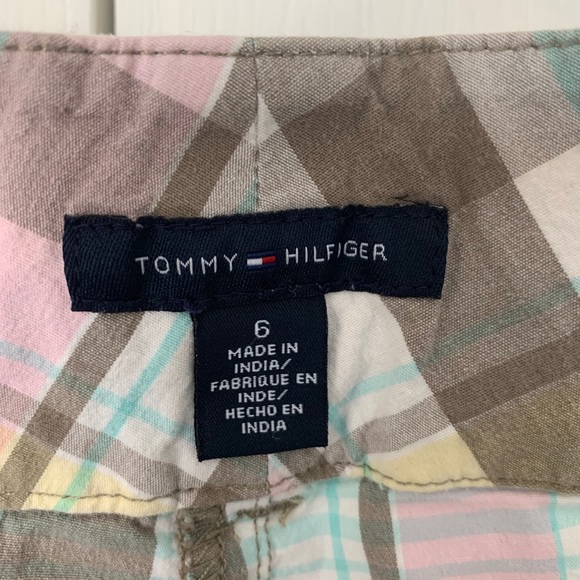 🌸2 for $55 Tommy Hilfiger plaid shorts - Picture 3 of 3